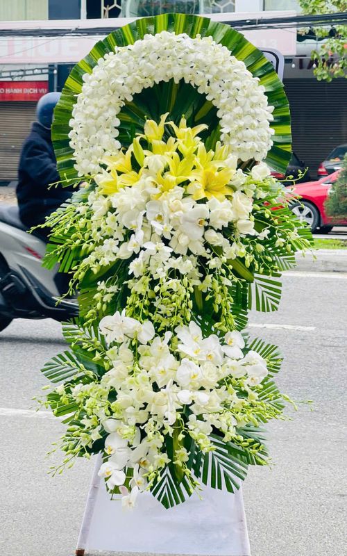 Hoa đám tang xã Bà Nà - Shop hoa Florist chuyên cung cấp hoa chuyên nghiệp