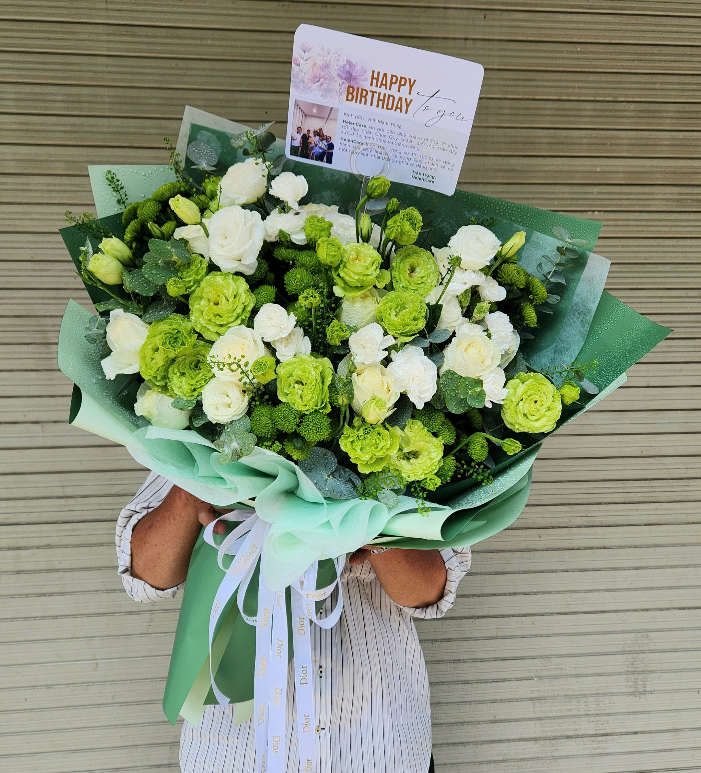 Bó hoa tone xanh lá đẹp